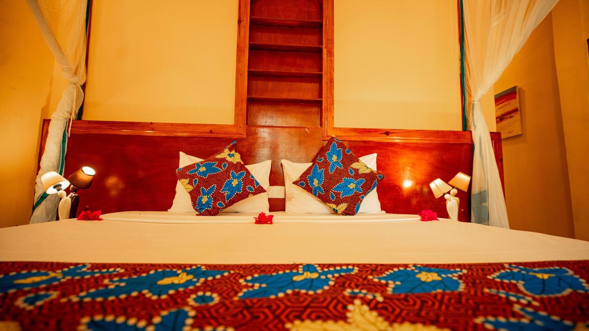 Sansi Kae Beach Resort Michamvi Kae Luaran gambar