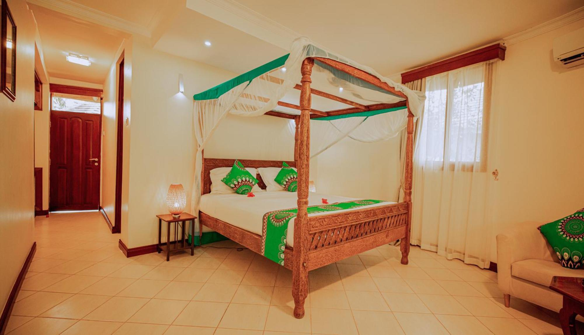 Sansi Kae Beach Resort Michamvi Kae Luaran gambar