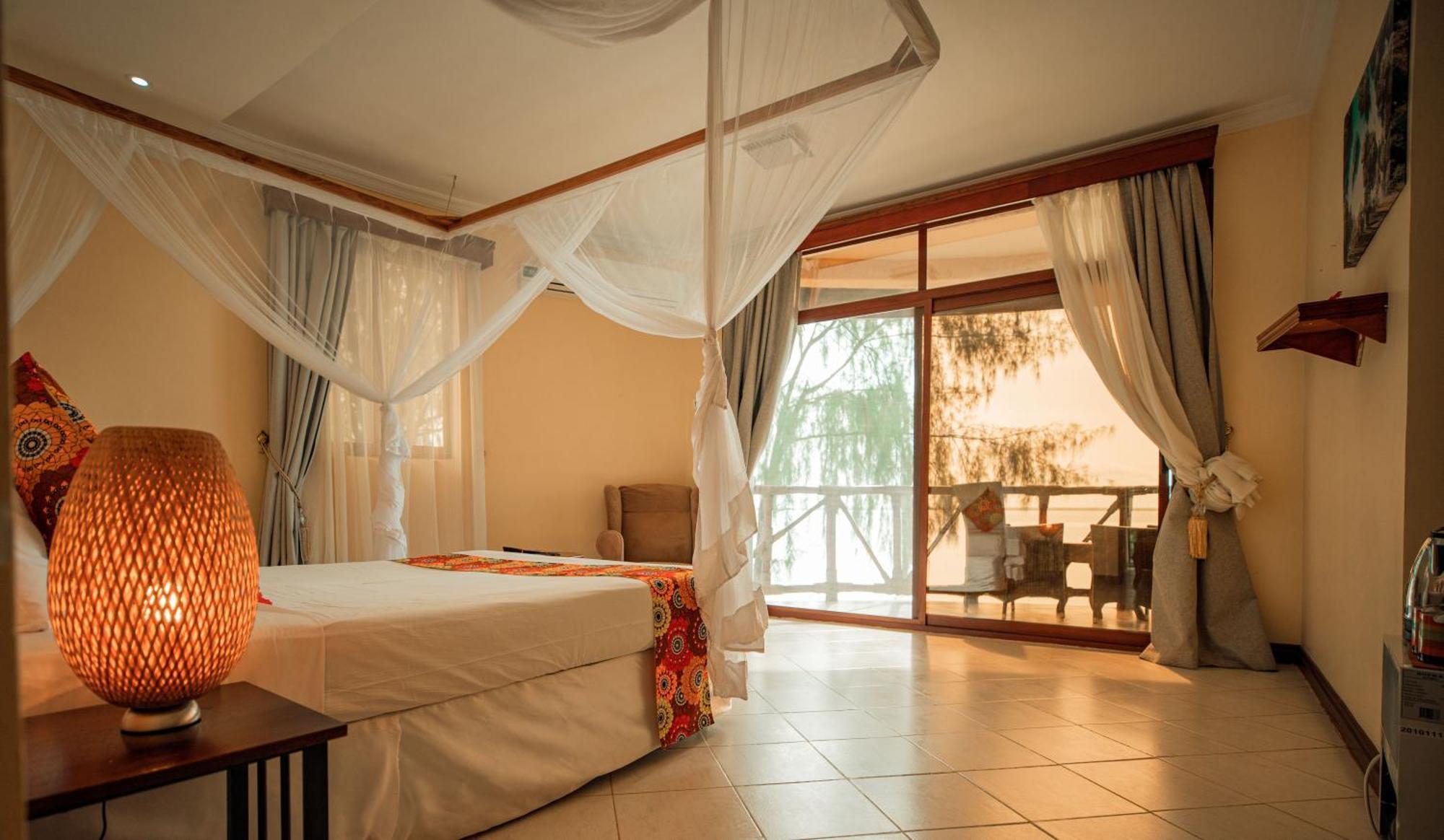 Sansi Kae Beach Resort Michamvi Kae Luaran gambar