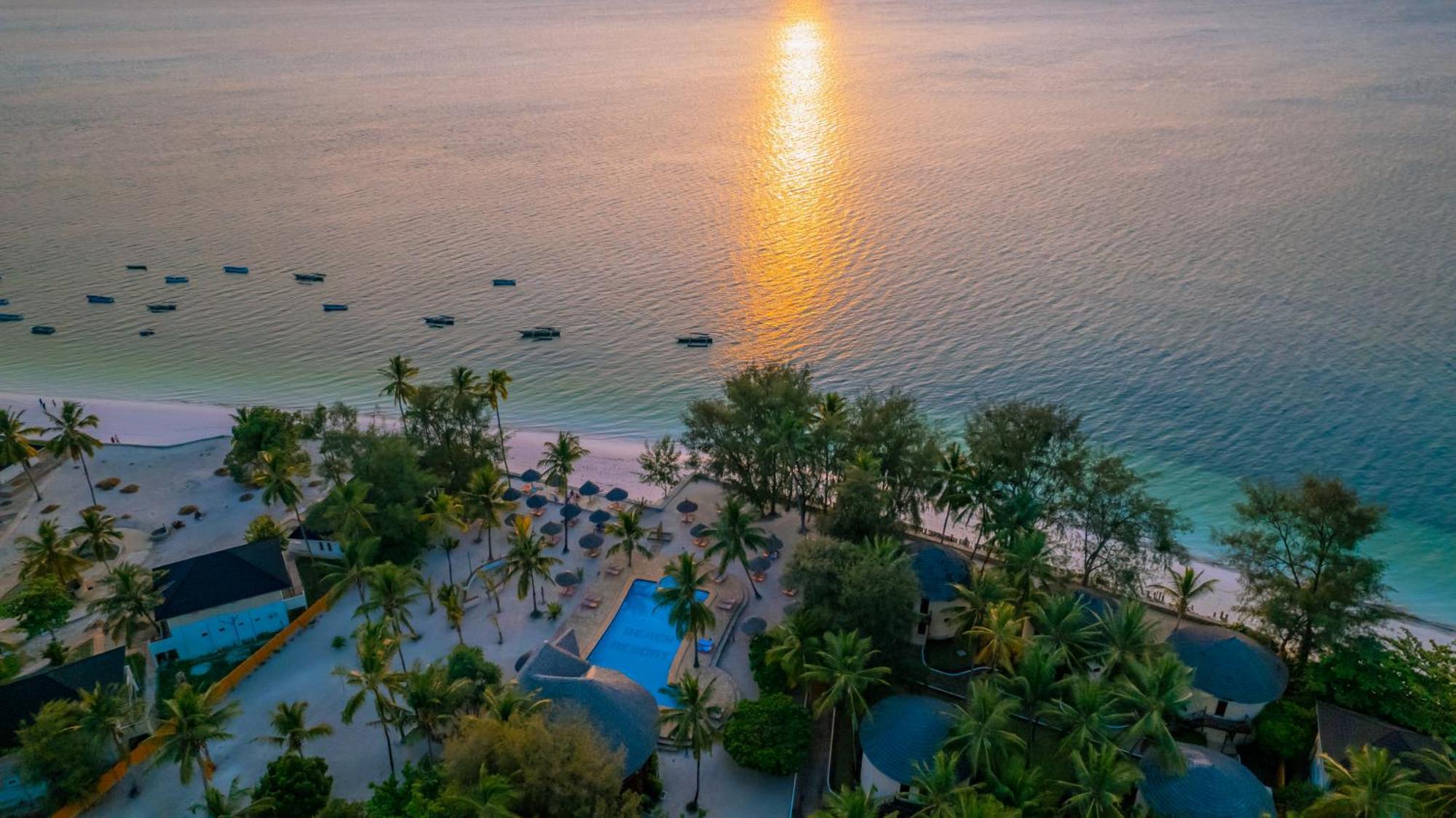 Sansi Kae Beach Resort Michamvi Kae Luaran gambar