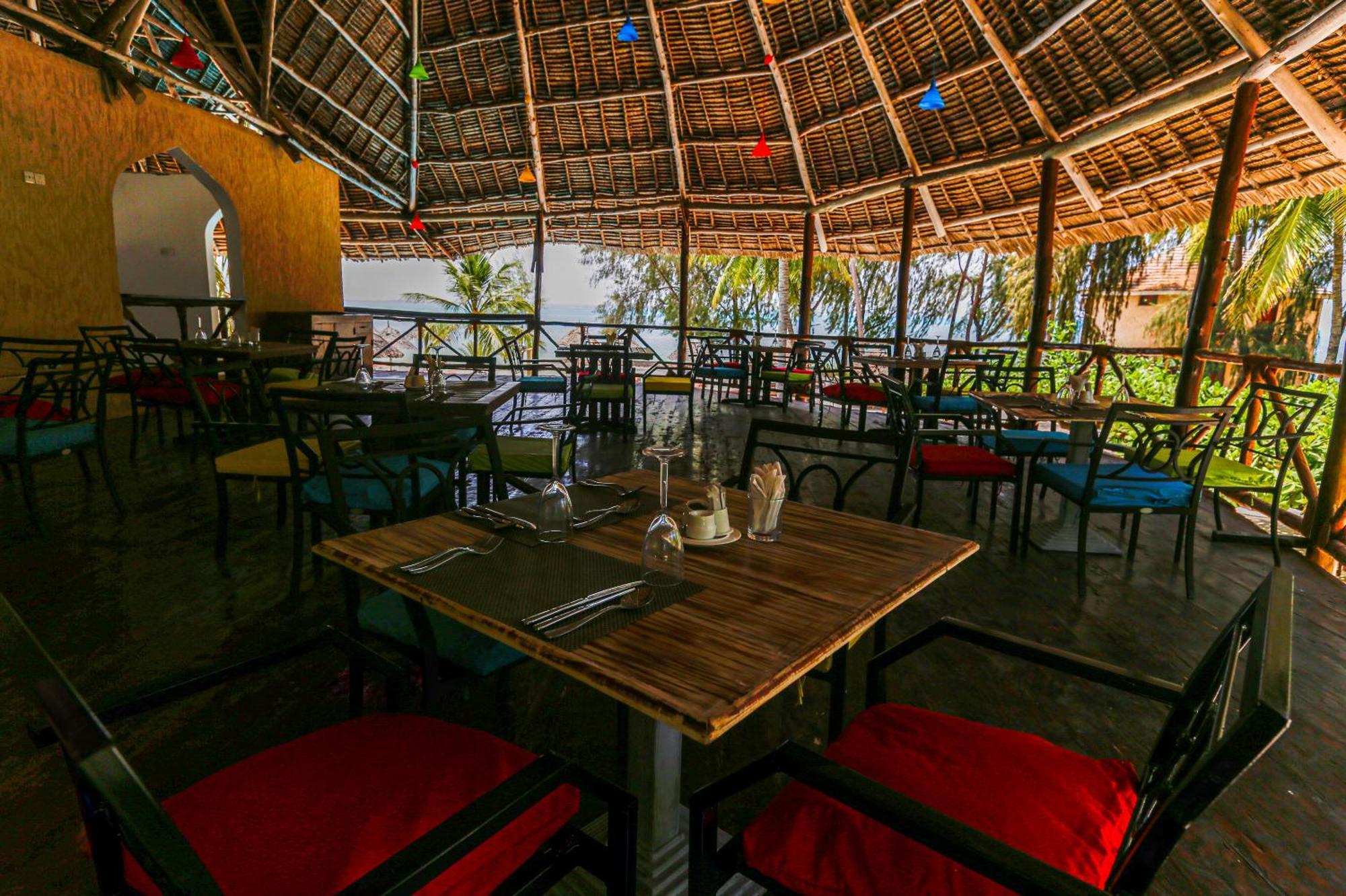 Sansi Kae Beach Resort Michamvi Kae Luaran gambar