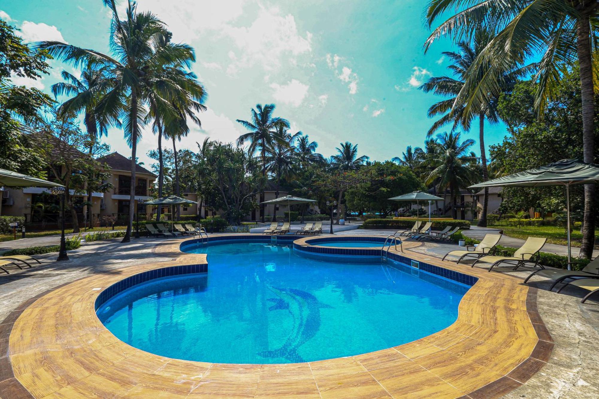 Sansi Kae Beach Resort Michamvi Kae Luaran gambar