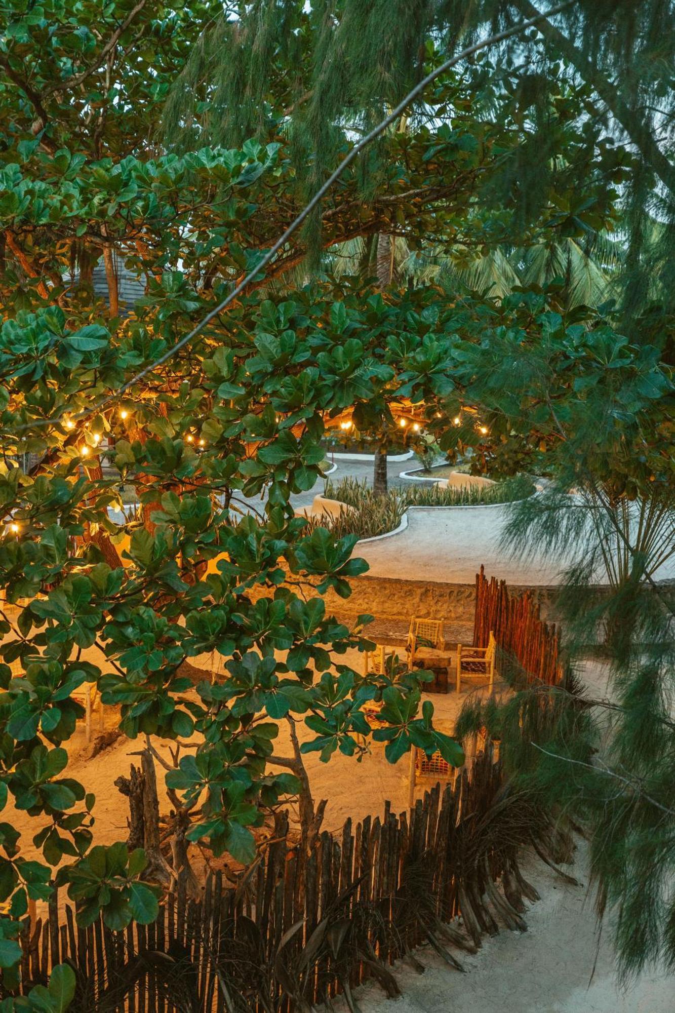 Sansi Kae Beach Resort Michamvi Kae Luaran gambar